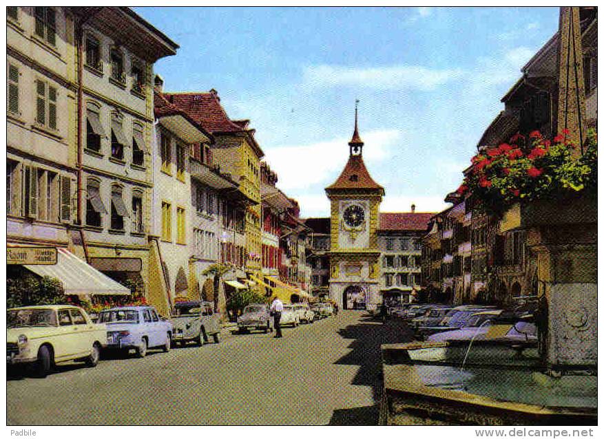 Carte Postale Suisse  Murten-Morat  404 Peugeot  2CV  Trés Beau Plan - Murten