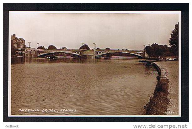 Real Photo Postcard Caversham Bridge Reading Berkshire - Ref 309 - Reading