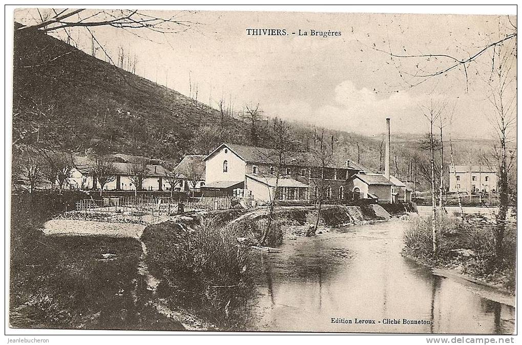 C . P . A   (   THIVIERS  " La Brugères - L´usine  " Belle Prise De Vue - Carte  Très Rare ) - Thiviers