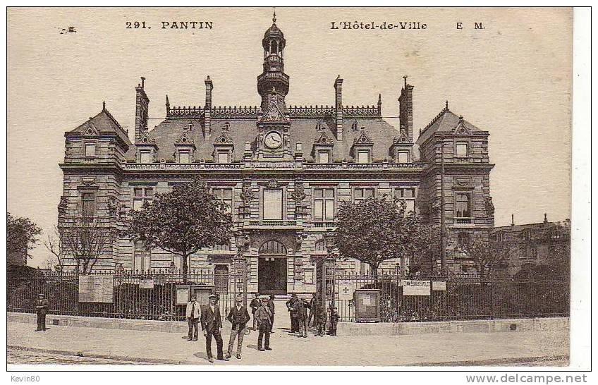 93 PANTIN L'Hôtel De Ville Cpa Animée - Pantin