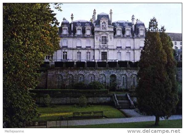 Cpsm Xertigny (88) Chateau - Hotel De Ville - Xertigny