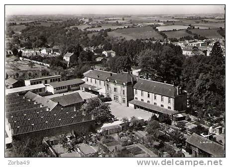 MORTAGNE SUR SEVRE Belle Vue Aérienne Au Dessus Du Collège Technique De Garçons - Mortagne Sur Sevre