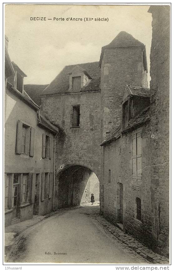 Carte Postale Ancienne Decize - Porte D´Ancre - Decize