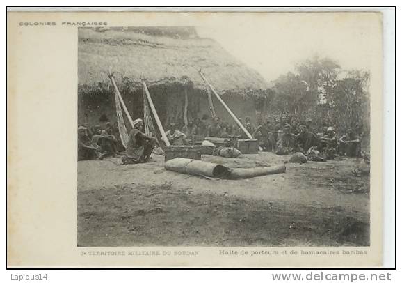 J 285 /CPA -   SOUDAN - HALTE DES PORTEURS ET DE HAMACAIRES BARIBAS - Soudan