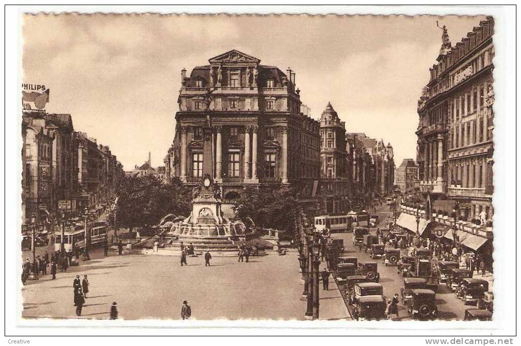 BRUXELLES - BRUSSEL. Place De Brouckère .cpa Animée (tram,automobiles)Ed.J.C. - Public Transport (surface)