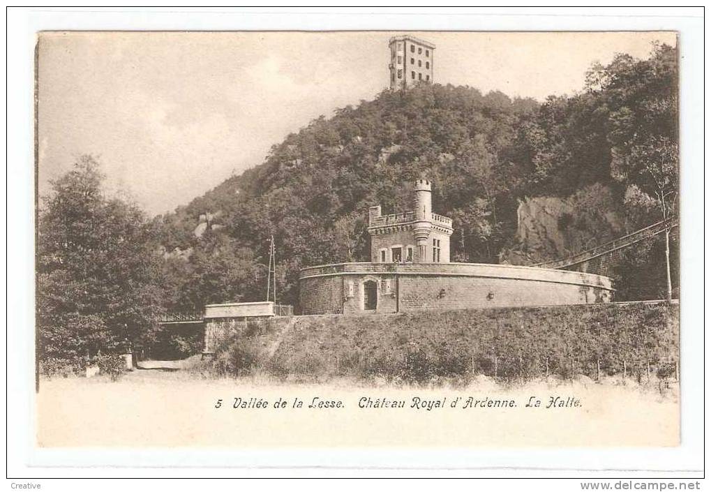 Houyet: Vallée De La Meuse. La Halte Du Château D'Ardenne - Houyet