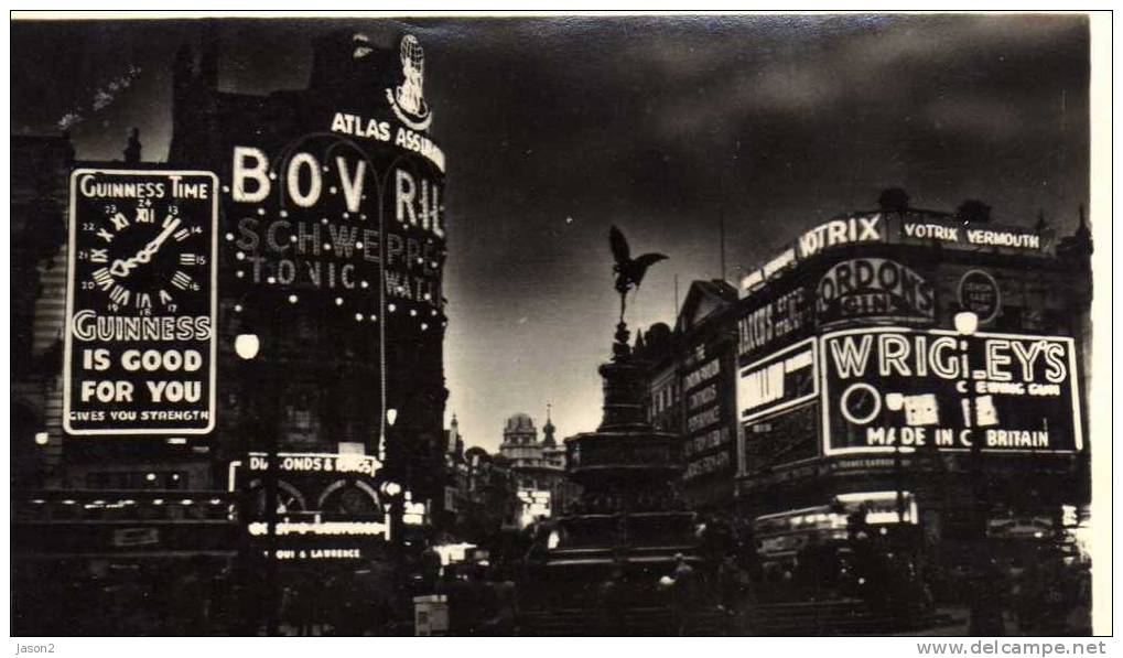 Carte Photo Noir Et Blanc London:eros Statue Et Piccadilly Circus By Night 1953 - Piccadilly Circus