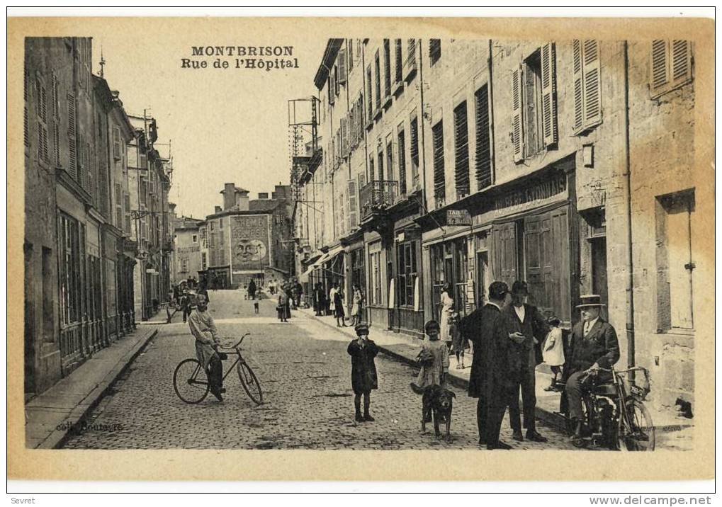 MONTBRISON. - Rue De L'Hôpital. Superbe Cliché. - Montbrison