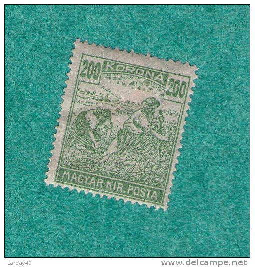 1 Timbre Magyar Kir Posta 200 Korona - Used Stamps