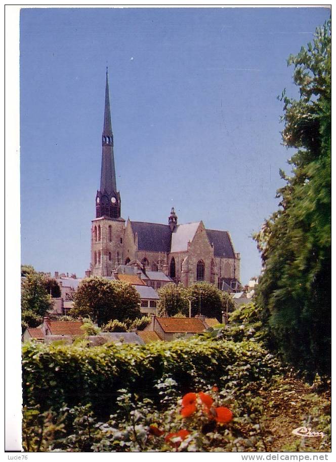 PITHIVIERS  -  L´Eglise - Pithiviers