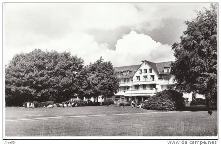 Hotel Restaurant ´de Bilderberg´ Oosterbeek Bij Arnhem Holland, Real Photo Postcard - Oosterbeek