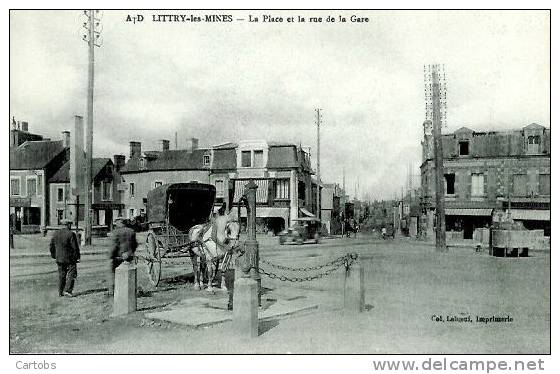 14 LITRY Les MINES La Place Et La Rue De La Gare - Autres & Non Classés