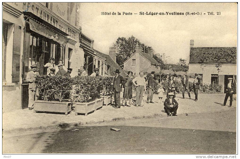 St LEGER EN YVELINES - Hotel De La Poste - Belle Animation - Voy. 1933, Parfait état - St. Leger En Yvelines