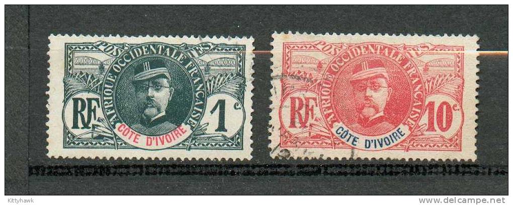 Codi 222 - YT 21 Et 25 Obli - Used Stamps