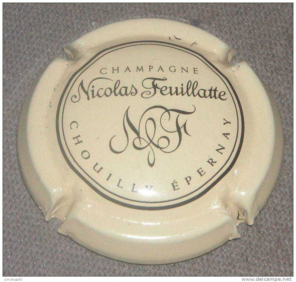 Capsule Champagne Feuillatte Nicolas, N° 30d, Crème Et Noir, Cote : 1.50 Euro; - Feuillate