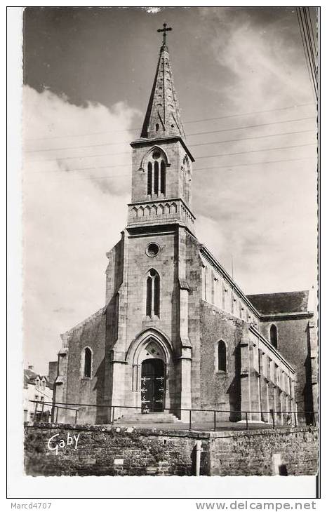 LA ROCHE BERNARD 56 L'Eglise  Editions Artaud  Carte Dentelée Véritable Photo - La Roche-Bernard