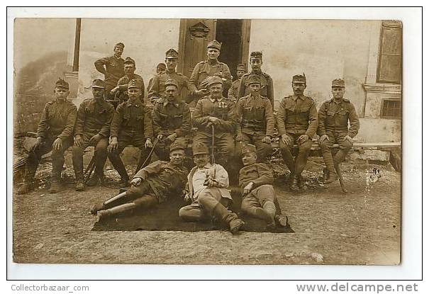 VINTAGE Ca1900 POSTCARD AK CPA MILITARY WWI WAR HUNGARY REAL PHOTO POSTCARD 1917 Man Group Portrait W5-743 - Guerre 1914-18