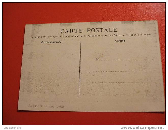 CPA -75-PARIS - PARIS?? -OFFERT PAR LE JOURNAL-GROUPE DE PERSONNAGES MILITAIRES??-CARTE EN BON ETAT.NON VOYAGEE- - Loten, Series, Verzamelingen