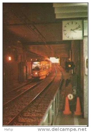 BRUXELLES -METRO -L2 Madou - Rampe Provisoire - Public Transport (underground)