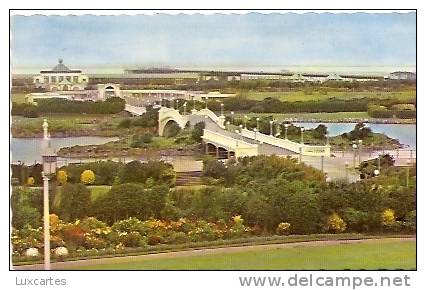 BRIDGE WALK. SOUTHPORT. - Southport