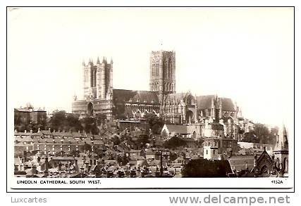 LINCOLN CATHEDRAL . SOUTH WEST.  4152A. - Sonstige & Ohne Zuordnung