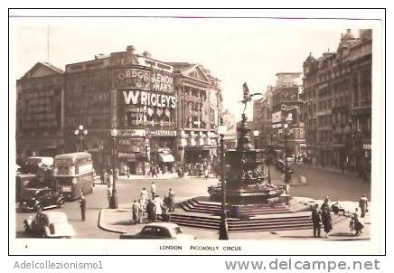 18957)cartolina Illustratoria  London - Piccadilly Circus - Piccadilly Circus