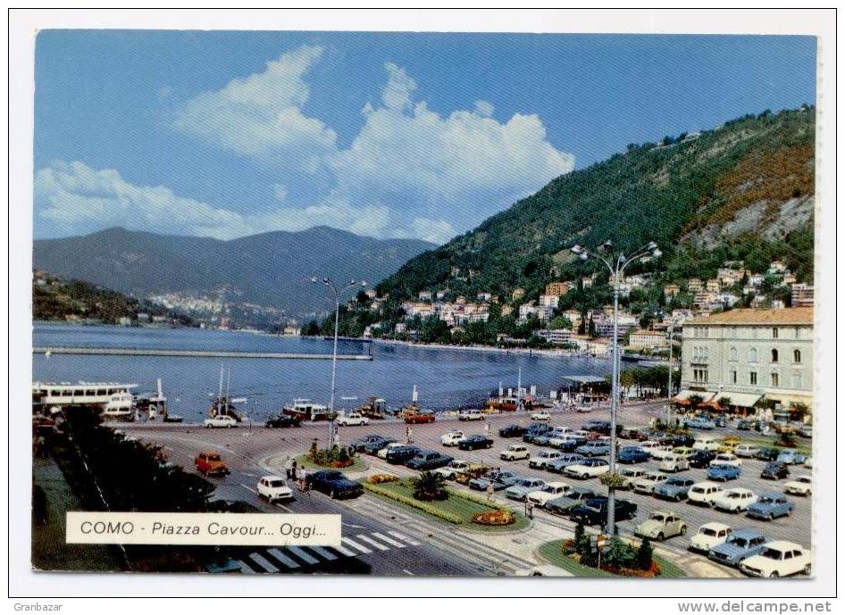 COMO, PIAZZA CAVOUR, ANIMATA - Como