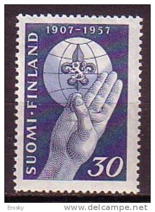 L5874 - FINLANDE FINLAND Yv N°453 ** SCOUTISME - Unused Stamps