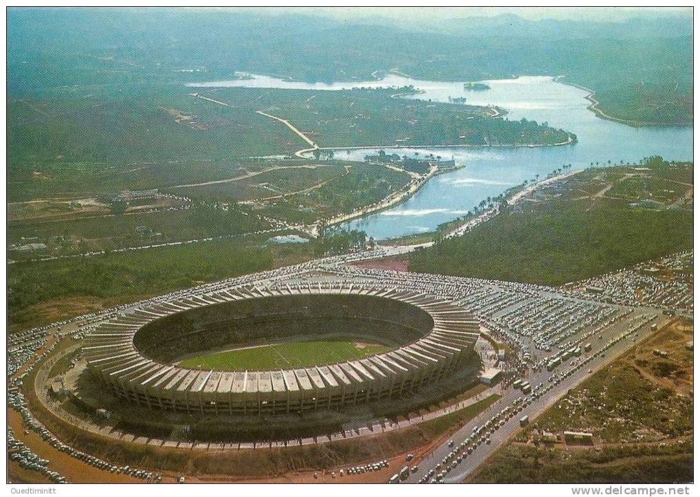 Brésil.Stade/stadium De Belo Horizonte.Belle CPSM. - Football
