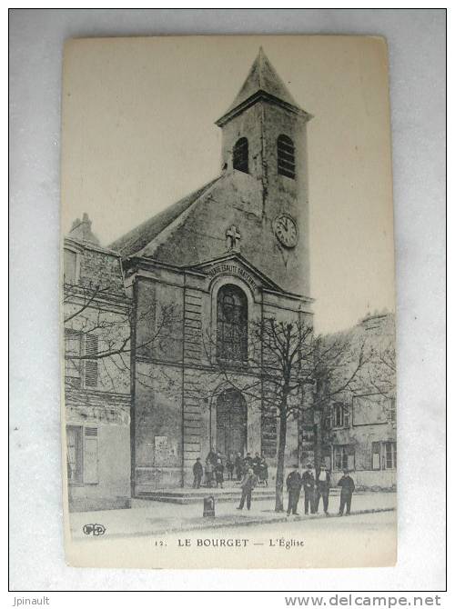 LE BOURGET - L'église (animée) - Le Bourget