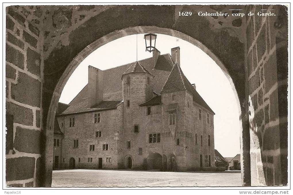 CH - NE - Colombier, Corp De Garde [=corps]  -éd. Marcel Rouge N°1629 (geschrieben / écrite 1962) [Cour De La Caserne] - Colombier