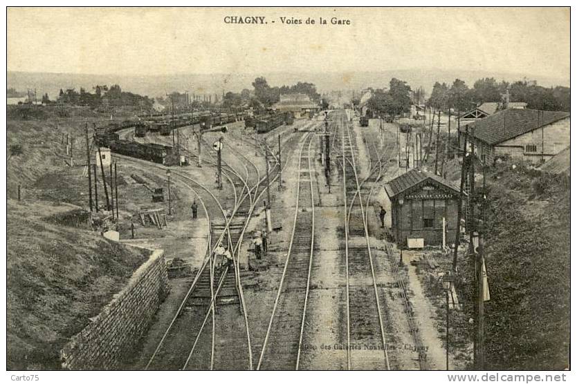 Trains - Chemins De Fer - Chagny - Au Verso Cachet Militaire Chemins De Fer - Stazioni Con Treni