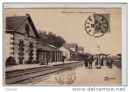 GIEN INTERIEUR DE LA GARE - Gien