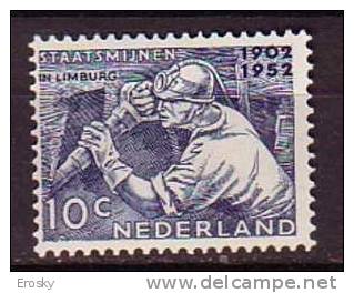 Q9423 - NEDERLAND PAYS BAS Yv N°568 * - Unused Stamps