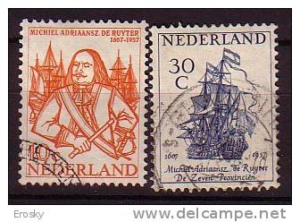 Q8686 - NEDERLAND PAYS BAS Yv N°671/72 - Used Stamps