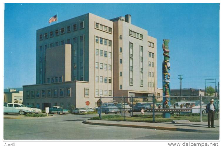 Bellingham WA, Whatcom County Courthouse, 1950s Vintage Autos, Native American Totem Pole On Chrome Postcard - Other & Unclassified