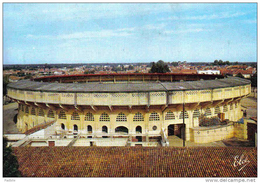 Carte Postale 40. Mont-de-Marsan  Arènes Trés Beau Plan - Mont De Marsan