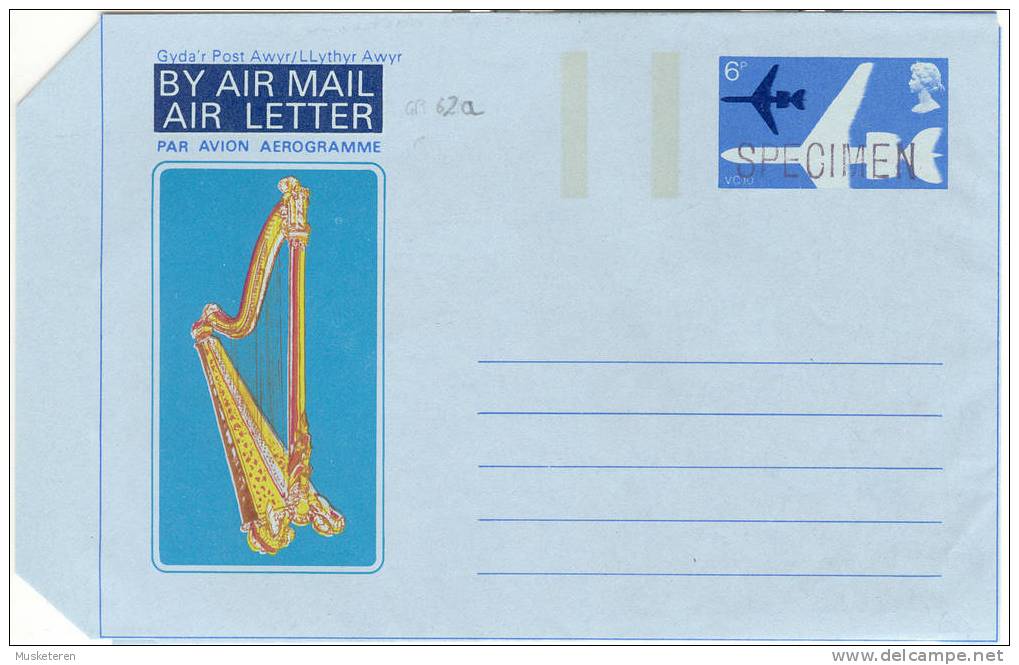 Great Britain Airmail Postal Stationery Aerogramme Cover QEII Overprint SPECIMEN Gyda'r Post Awyr/ LLythyr Awyr Mint - Fictifs & Spécimens