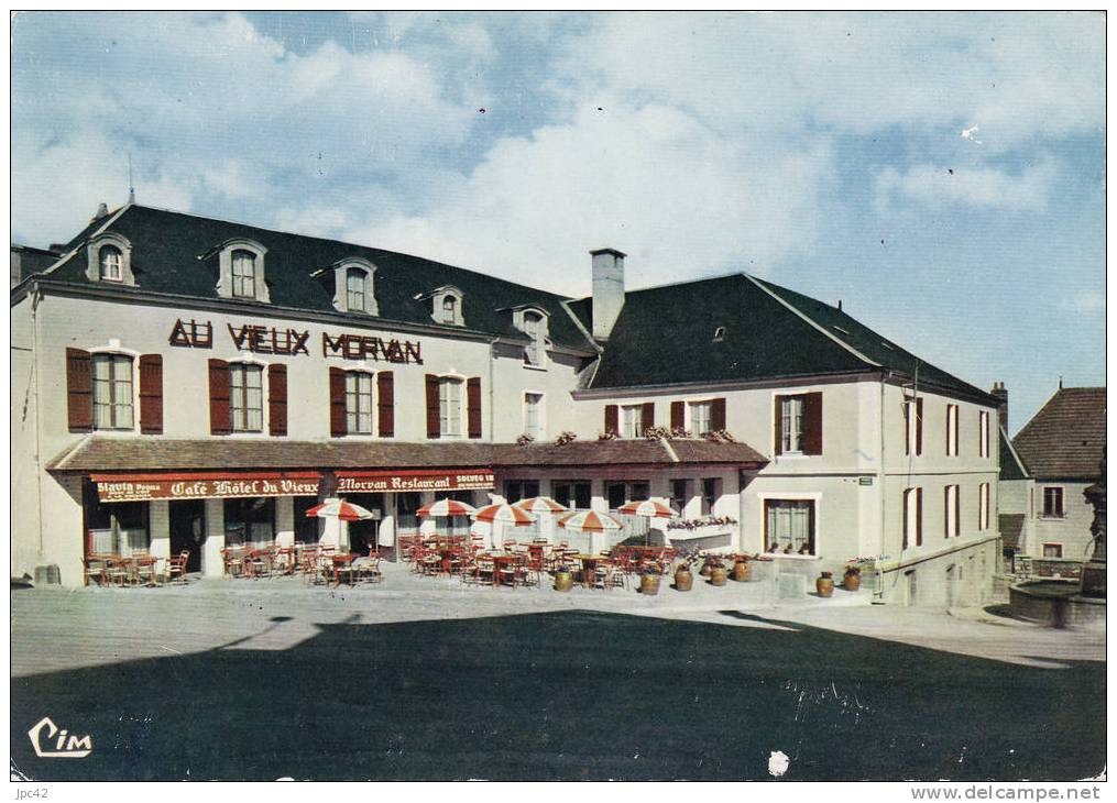 Hôtel Restaurant   Au Vieux Morvan - Chateau Chinon