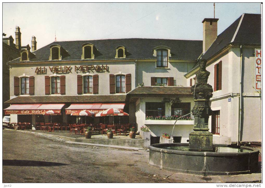 Hôtel Restaurant  "Au Vieux Morvan" - Chateau Chinon