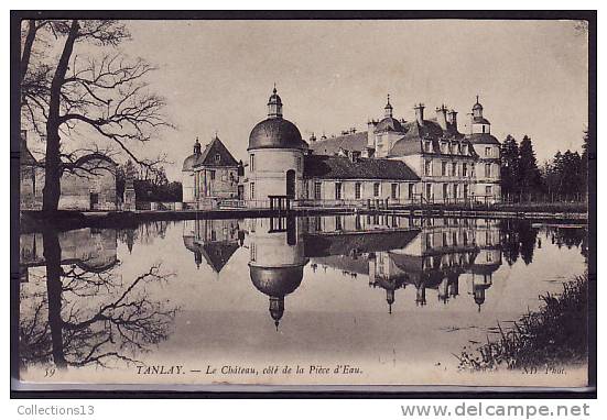 YONNE - Tanlay - Le Château, Côté De La Pièce D'eau - Tanlay