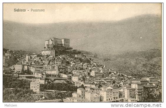 ITALIE-ref  139- Subiaco - Panorama  -  -carte Bon Etat - - Autres & Non Classés
