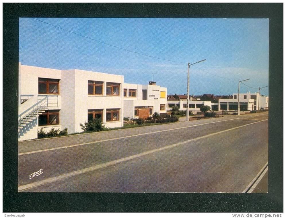 Jarny ( Meurthe Et Moselle 54) - Le Groupe Scolaire Langevin Wallon ( EUROPE PIERRON ) - Jarny