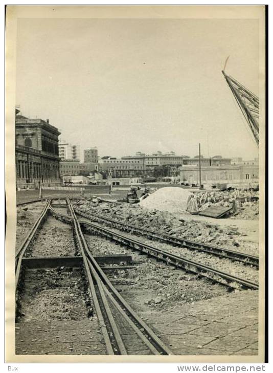 BARI RICOSTRUZIONE  DEL PORTO  DOGANA     FOTO - Luoghi