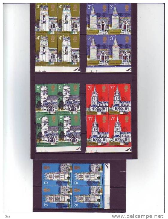 GRAN BRETAGNA 1972 - Yvert  660/64 ** (x4) - Cattedrali - Unused Stamps