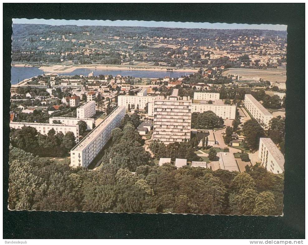 CPSM - Vernouillet (78) - Les Cités Du Parc ( Vue Aérienne HLM Grands Ensembles H.L.M. Ed. SOFER ) - Vernouillet