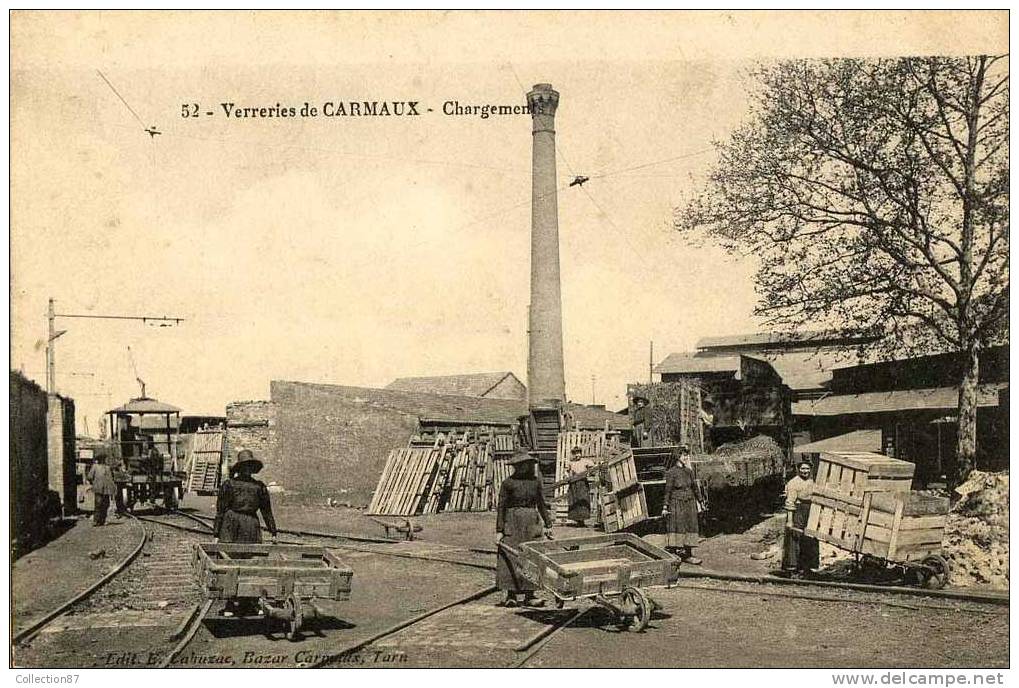 81 - TARN - CARMAUX - VERRERIES - CHARGEMENT à La BROUETTE - TRAVAIL Du VERRE - Carmaux