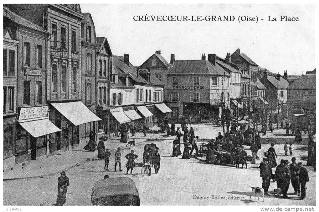 CREVECOEUR LE GRAND (60) Place Marché Animation - Crevecoeur Le Grand