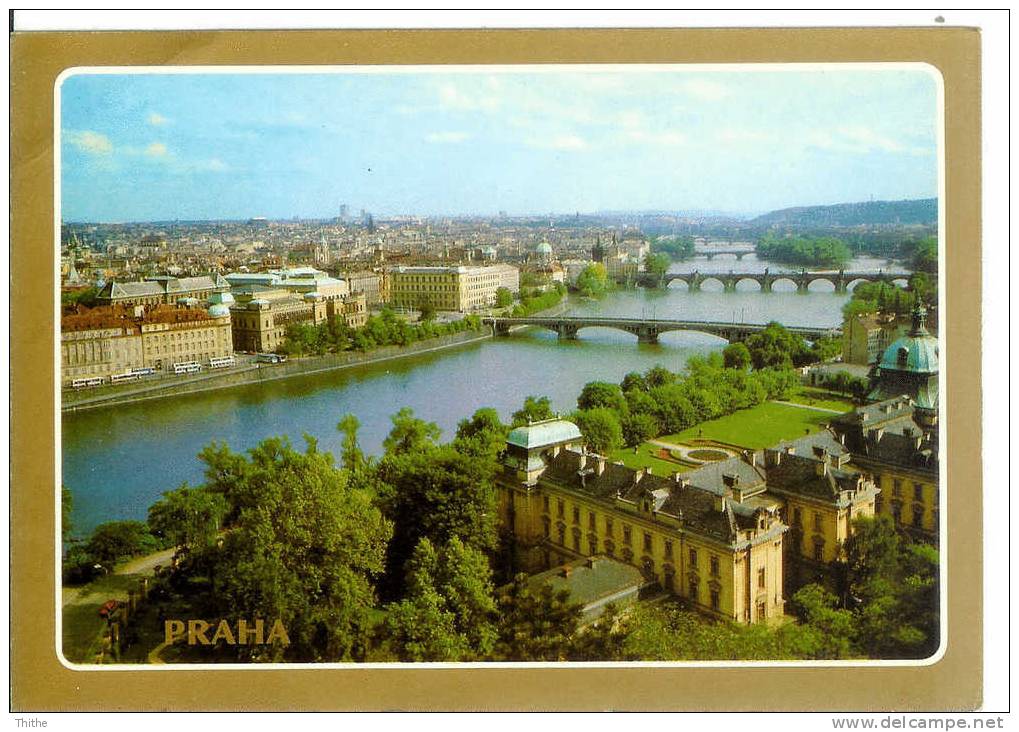 PRAHA - Les Ponts De Prague - Tchéquie