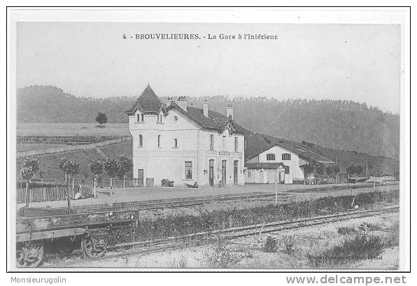 88 ) BROUVELIEURES, La Gare à L'intérieur, N° 4 - Brouvelieures